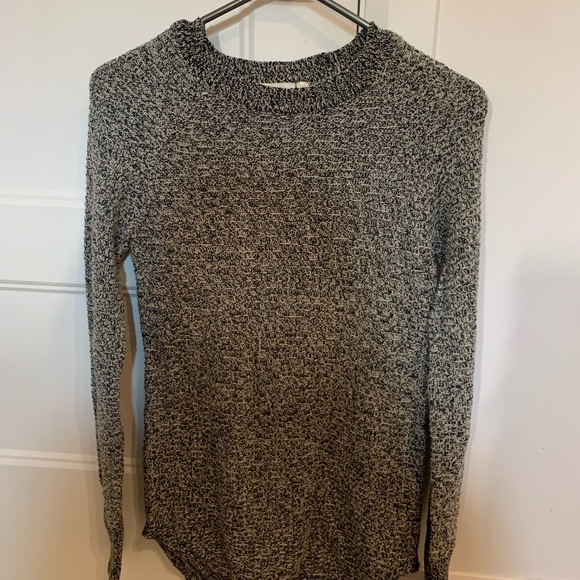 Gray wool sweater - Picture 1 of 3